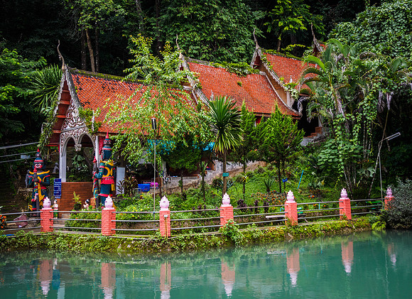 Chiang Dao Caves