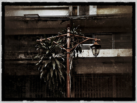 Lamp post